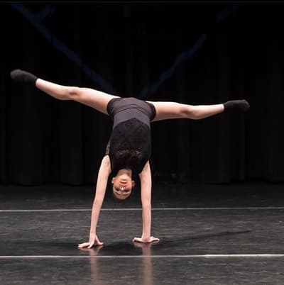 CARLOTA FRANQUÈS — Classical dancer, Spain