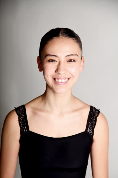 Shinate Haynes — Classical dancer, Tauranga, New Zealand