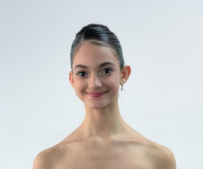 Luiza Duarte — Classical dancer, Brazil