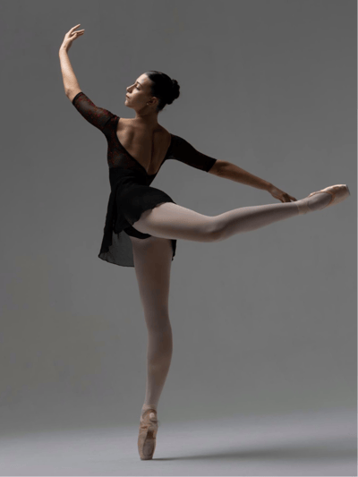 Gaia Alini — Classical dancer