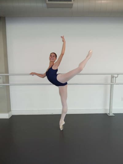 Christina Vas — Classical dancer