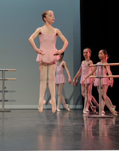 Andrea Ripoche — Neoclassical dancer, France