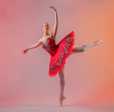 Leah Hagan — Classical dancer, Canada