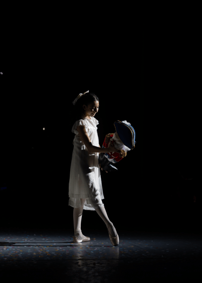 Victoria Carrillo — Classical dancer