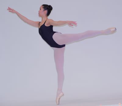 Iris Yuan — Classical dancer, United States