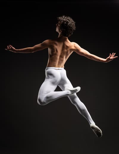Ned Manning Lourey — Classical dancer, Germany