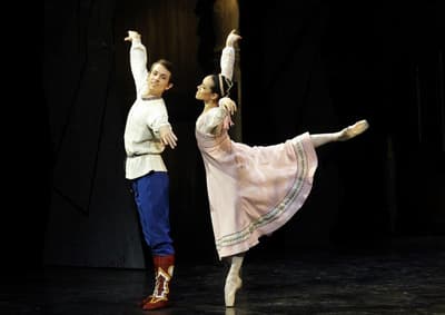 Alexandra Pera — Classical dancer, Czechia