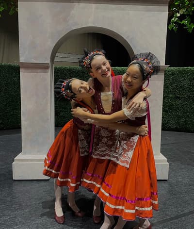 angelique cassillis-pope — Classical dancer, Australia