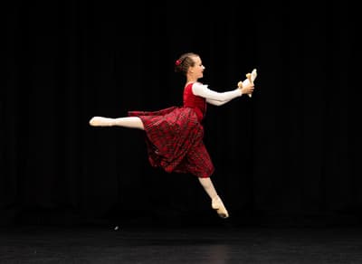 Misty Halls — Classical dancer, Australia