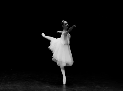 Leonie Peytureau Dupouy — Classical dancer, France