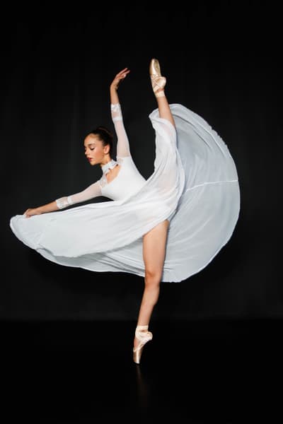 Iris-Nicole Anghelina — Classical dancer, Romania