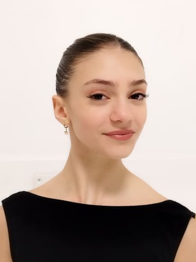 Daisy Della Monica — Classical dancer, Italy
