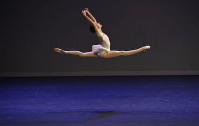 Valentina Toscani — Classical dancer, Brazil