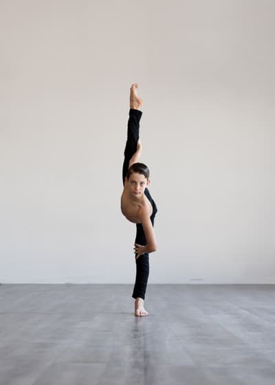 Adler Gorden — Classical dancer, United States