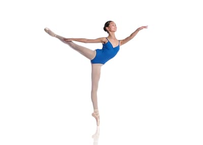 Elena Wang — Classical dancer