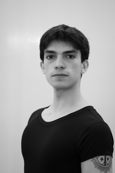 Marek Derroitte — Classical dancer