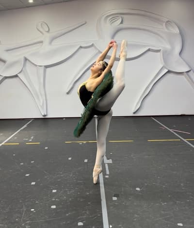 Romina Rios — Classical dancer, Bolivia