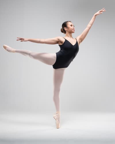 Alyssa Viray — Classical dancer, United States