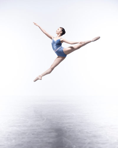 Emma Squires — Classical dancer