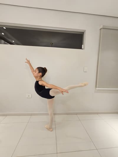 Delfina Ronco — Classical dancer