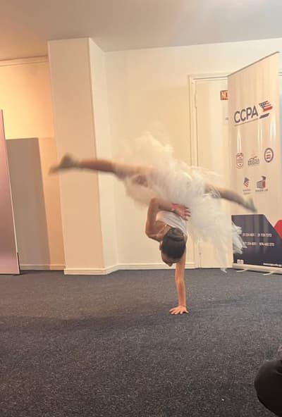 Delfina Ronco — Classical dancer