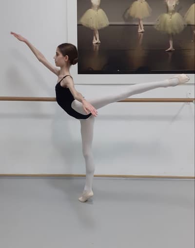 ioana vladuta — Classical dancer, Romania