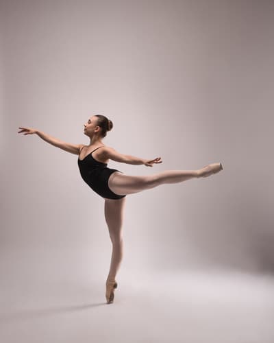Estefania Ontanilla — Classical dancer, Argentina