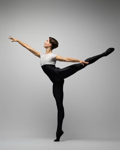 Damian Huiduc Manolescu — Classical dancer, Switzerland