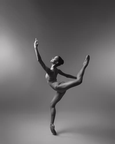 Maya ESNAULT — Classical dancer, France