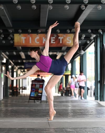 Harris Yesenik — Classical dancer, United States