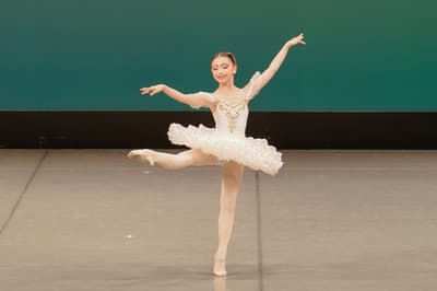 Himari Rose Yates — Classical dancer, Japan