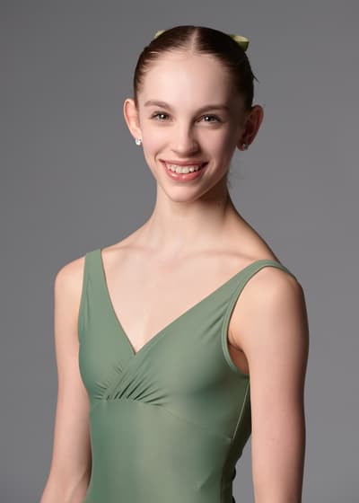 Yve-Noelle Bollinger — Classical dancer, Australia