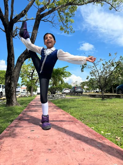 Saul Fernando Pérez Ávila — Classical dancer, Mexico