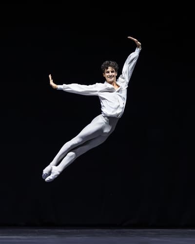 Gabriele Consoli — Classical dancer