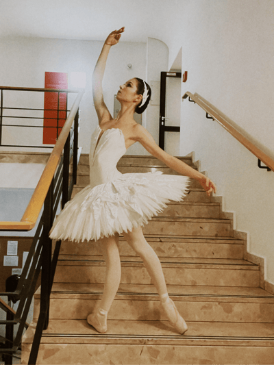 Ludmila Hložková — Classical dancer, Praha, Czechia