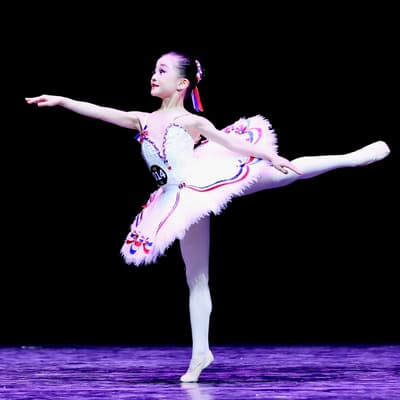 WeiYi Ma — Classical dancer, China