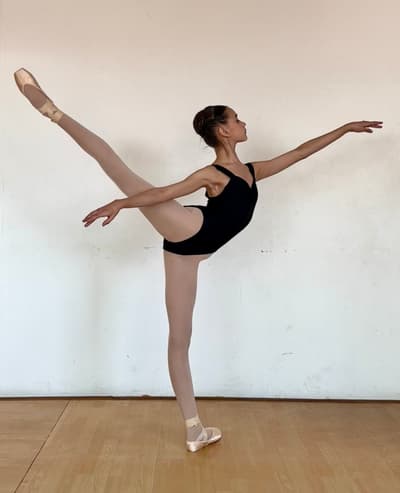 Kandee Salazar — Classical dancer, Mexico