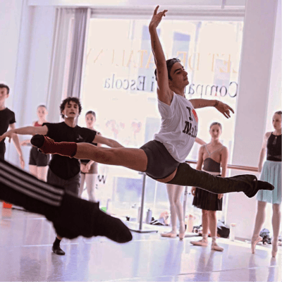 Roberto Tarantino — Classical dancer