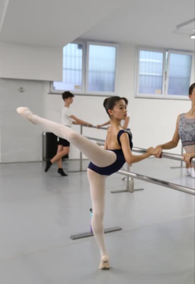 Lisa Cassanelli — Classical dancer
