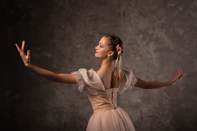 Juliana Viguerie — Classical dancer, Argentina