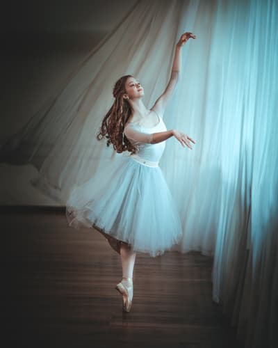 Juliana Viguerie — Classical dancer, Argentina