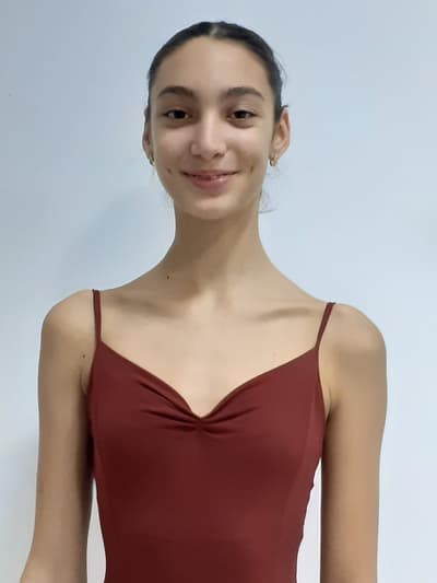 Emma Isabelle Dumitrasc — Classical dancer, Romania