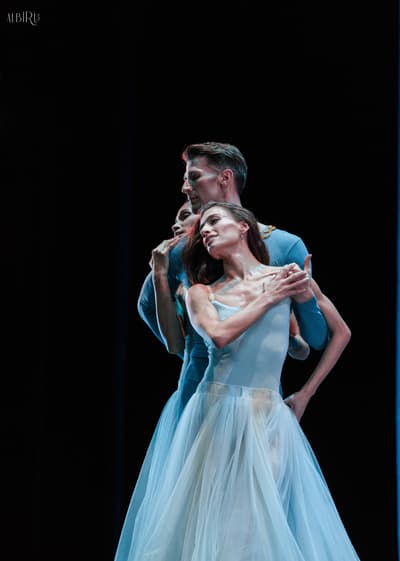 Pauline Perraut — Classical dancer