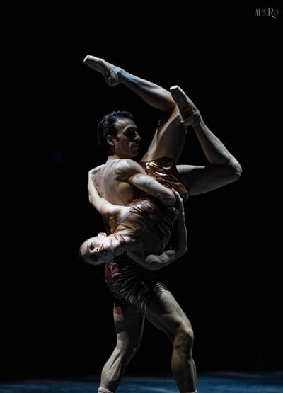 Pauline Perraut — Classical dancer