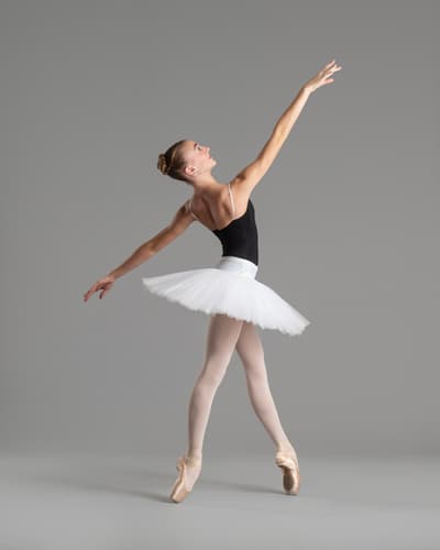 Emma Boggs — Classical dancer, United States