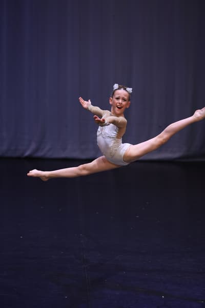 Arietta Hall — Classical dancer, United Kingdom