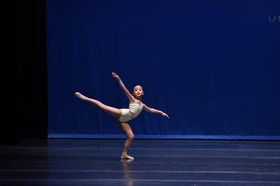 Evelyn Shen — Classical dancer, United States