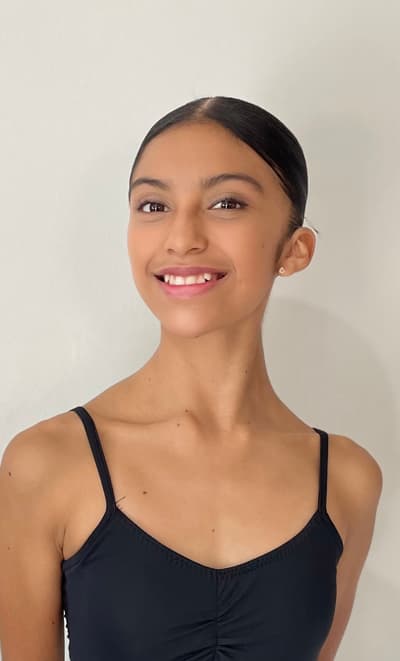 Frinné Del Ángel Ancona May — Classical dancer, Mexico