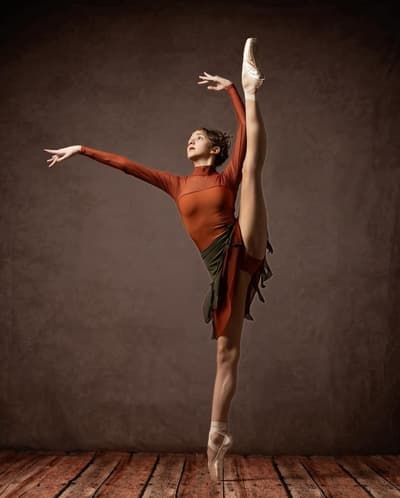 Silvie Kharatian — Classical dancer, United States