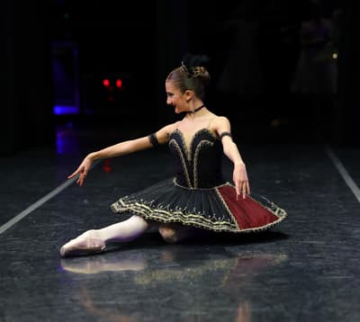 Silvie Kharatian — Classical dancer, United States